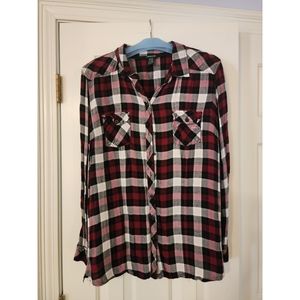 Torrid Size 2 Red & White Plaid Button Down